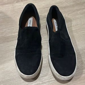 Womens Steve Madden slip on shoes